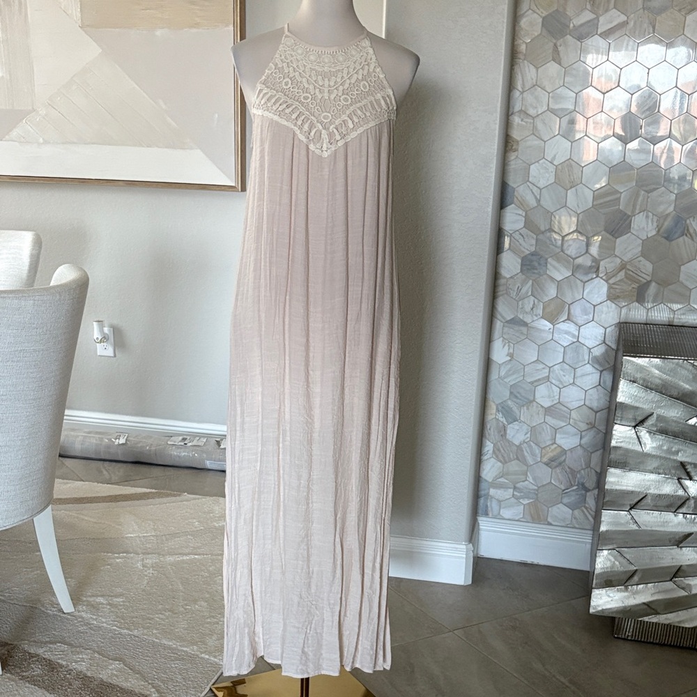 NWT Cream Halter Crochet Maxi Dress